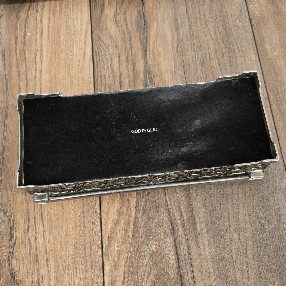 Godinger Silver Floral Jewelry Box - Picture 5 of 5